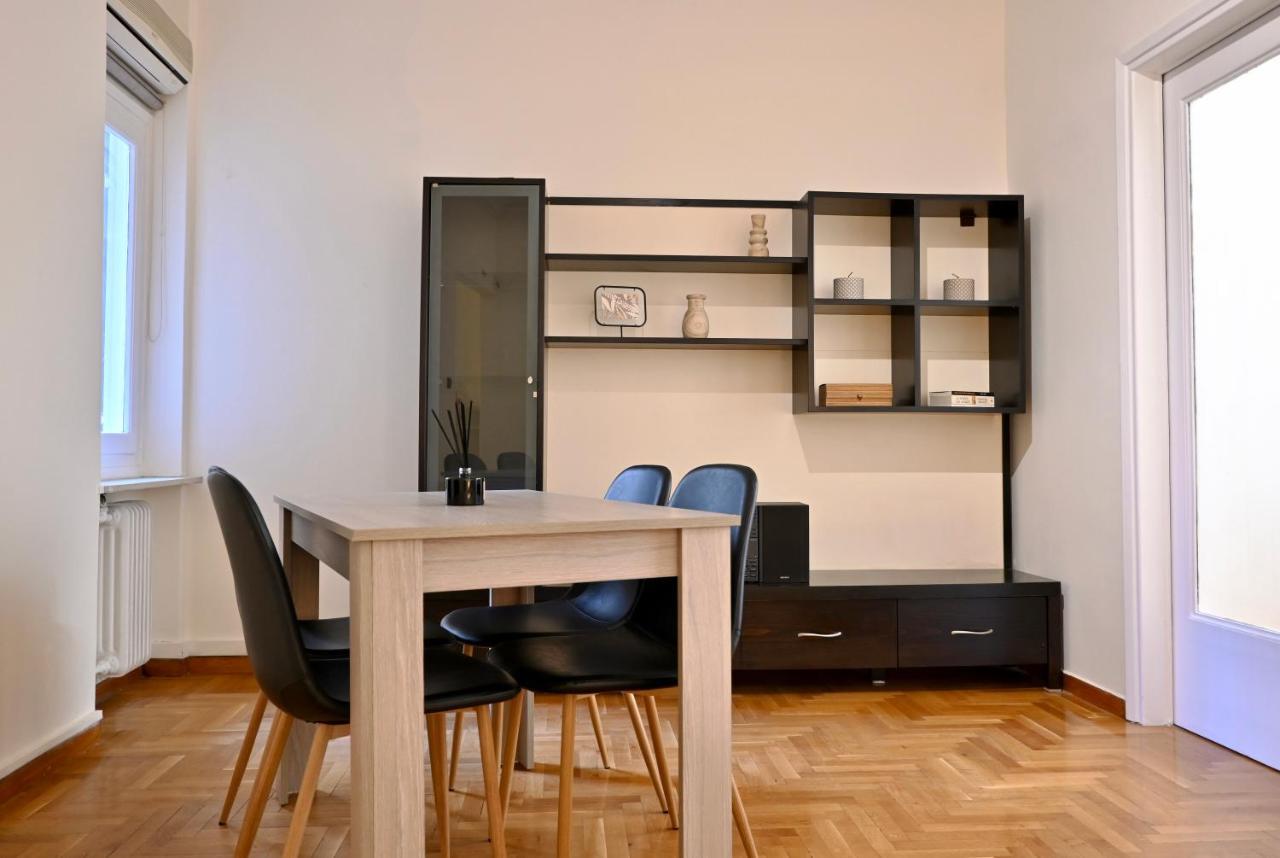 Delmare Athens Double Apartment Екстериор снимка